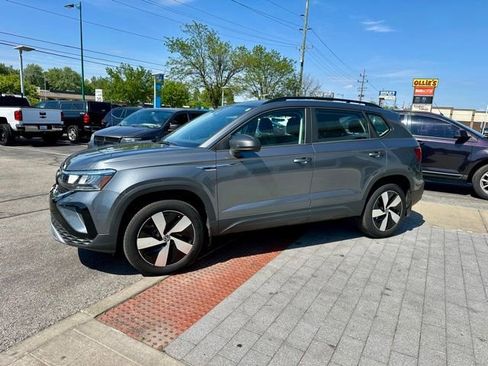 Used 2023 Volkswagen Taos S AWD/4WD image 3