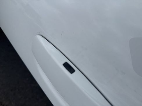 Used 2023 Dodge Challenger SXT w/ Blacktop Package image 15