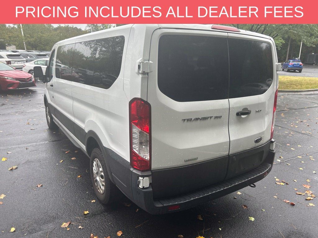 Used 2023 Ford Transit 350 XLT RWD image 4