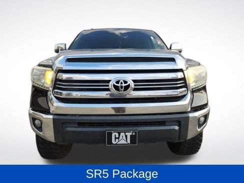 Used 2017 Toyota Tundra SR5 w/ SR5 Upgrade Package image 3