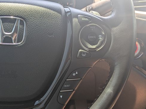 Used 2020 Honda Ridgeline RTL-E image 19
