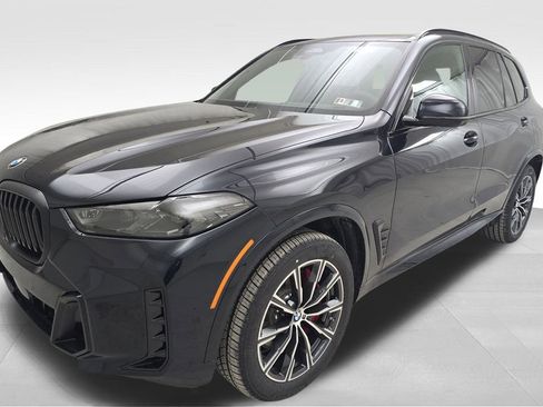 New 2026 BMW X5 xDrive40i w/ M Sport Package AWD/4WD image 5
