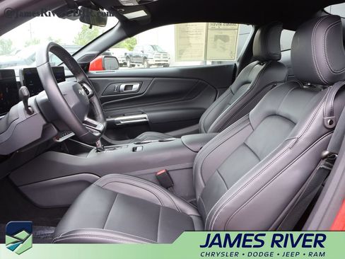 Used 2026 Ford Mustang Premium RWD image 18
