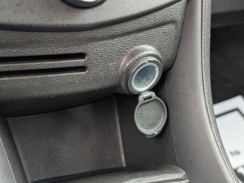 Used 2016 Chevrolet Trax LS image 19