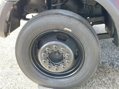 Used 2012 RAM 5500 4x4 Regular Cab w/ PWR & Remote Entry Group image 25