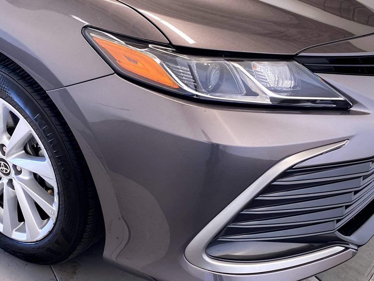 Used 2022 Toyota Camry LE FWD image 11