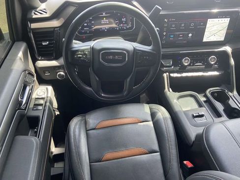 Certified 2025 GMC Sierra 2500 AT4 AWD/4WD image 12