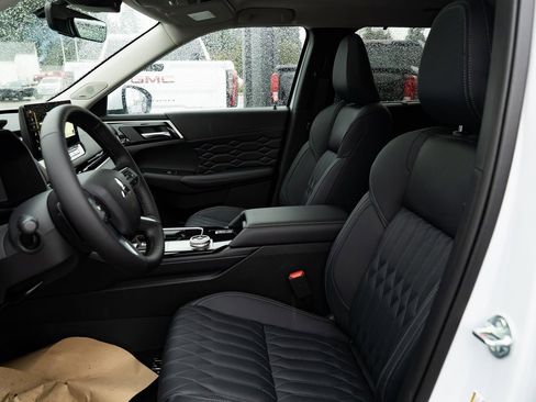 New 2026 Mitsubishi Outlander SEL image 20