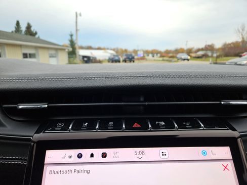 Used 2023 Jeep Grand Cherokee Limited image 67