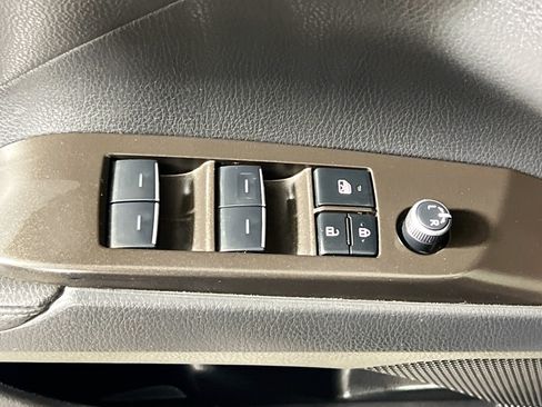 Used 2023 Toyota Camry XSE w/ Cold Weather Package FWD image 16