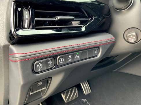 New 2026 Acura MDX Type S image 14