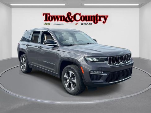 Certified 2022 Jeep Grand Cherokee Limited 4xe AWD/4WD image 1