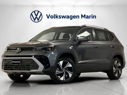New 2025 Volkswagen Taos SE