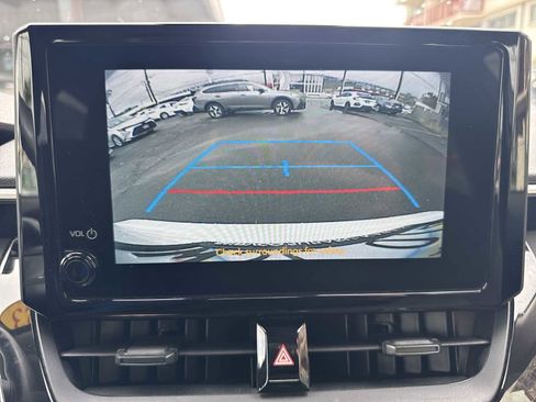 Used 2023 Toyota Corolla LE image 17