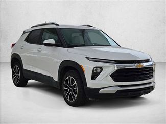 Used 2025 Chevrolet TrailBlazer LT AWD/4WD video 3