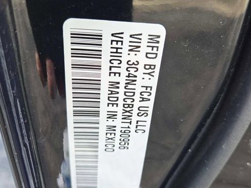 Used 2022 Jeep Compass High Altitude image 40