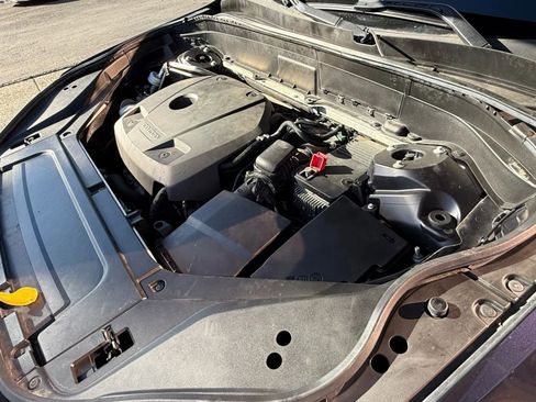 Used 2016 Volvo XC90 T6 Momentum w/ Momentum Plus Package image 24