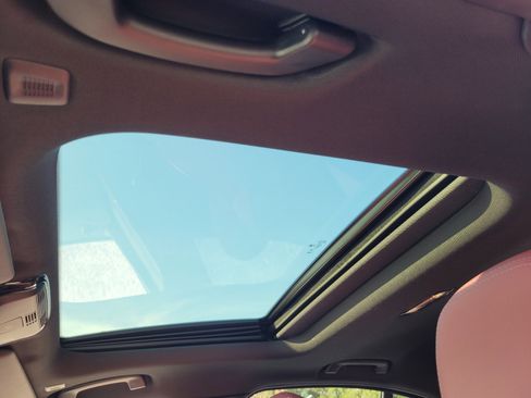 Used 2023 BMW 330i xDrive Sedan w/ M Sport Package image 20