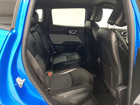 Used 2023 Jeep Compass Latitude AWD/4WD image 19