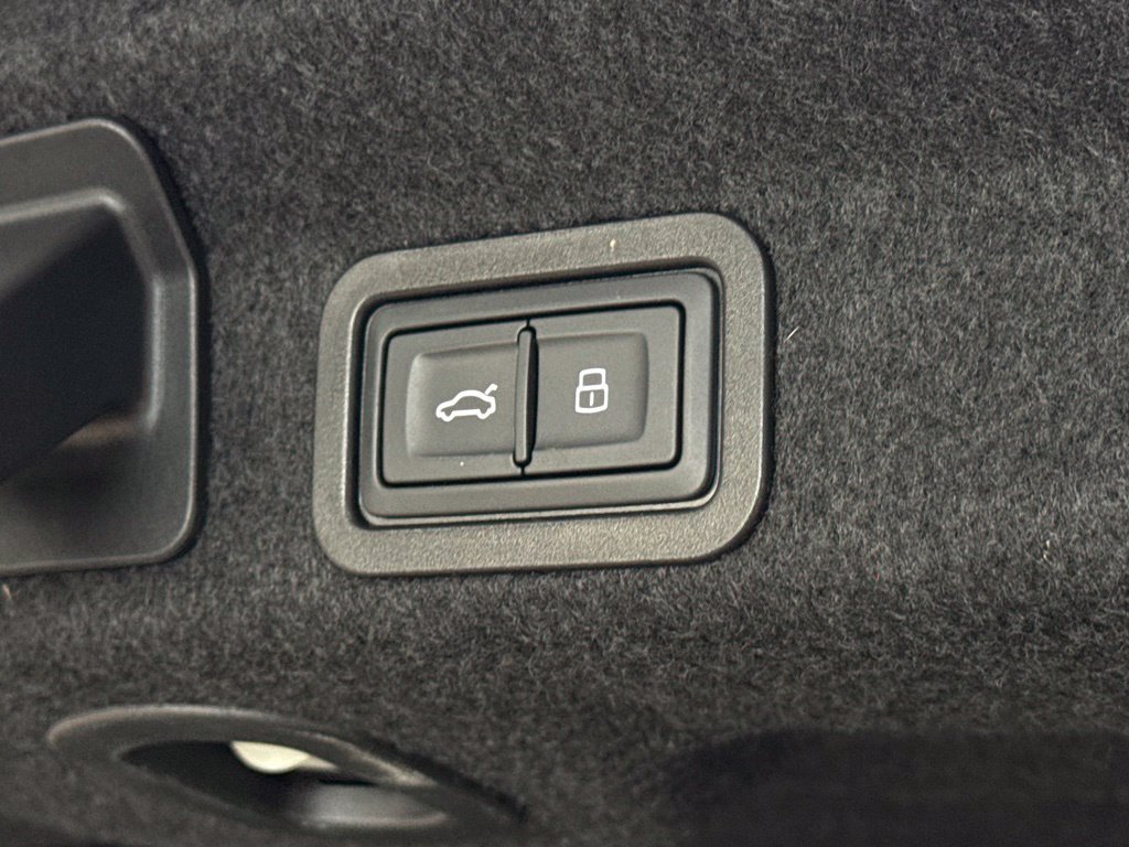 Used 2023 Audi A6 Premium Plus w/ Premium Plus Package AWD/4WD image 28