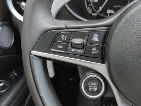Used 2019 Alfa Romeo Stelvio Ti w/ TI Performance Package AWD/4WD image 26