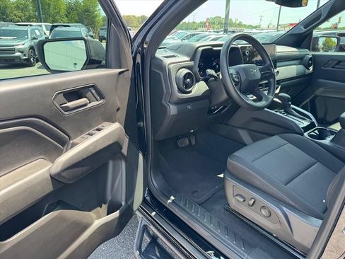 Used 2024 Chevrolet Colorado Trail Boss AWD/4WD image 13