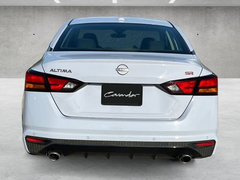 Certified 2024 Nissan Altima 2.5 SR w/ SR Premium Package FWD image 15