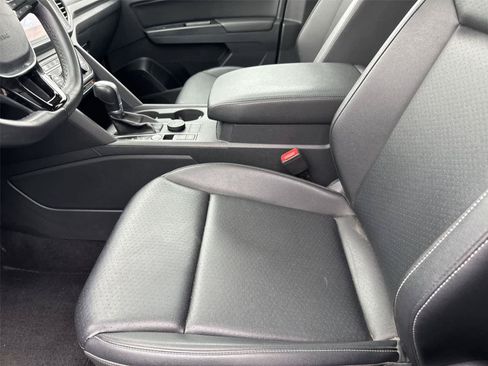 Used 2019 Volkswagen Atlas SE w/ Panoramic Sunroof Package AWD/4WD image 11