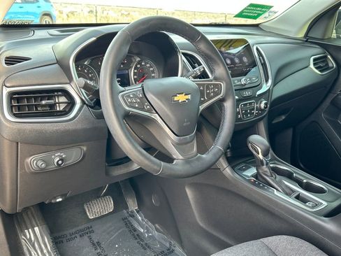 Used 2023 Chevrolet Equinox LT image 7