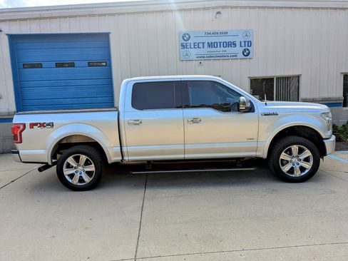 Used 2015 Ford F150 Platinum w/ Equipment Group 701A Luxury AWD/4WD image 12