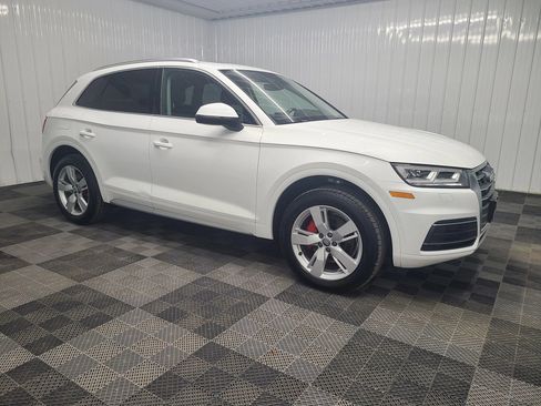 Used 2019 Audi Q5 2.0T Premium Plus AWD/4WD image 1