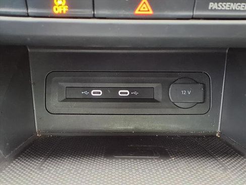 Used 2021 Volkswagen Atlas SE w/ Panoramic Sunroof Package image 9