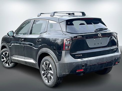 New 2026 Nissan Kicks SV w/ Cold Weather Package image 3