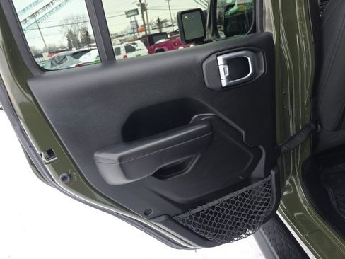 Used 2020 Jeep Wrangler Unlimited Sport S image 29