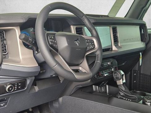 New 2026 Ford Bronco Outer Banks AWD/4WD image 9
