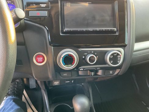 Used 2016 Honda Fit EX image 15