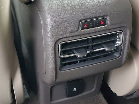 Certified 2022 Lincoln Corsair AWD w/ Equipment Group 101A image 32