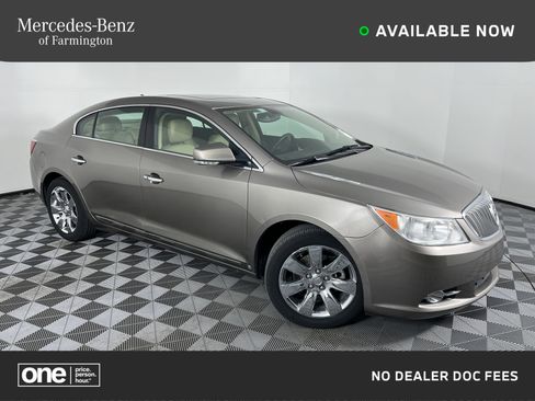 Used 2010 Buick LaCrosse CXS image 1