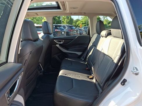 Used 2023 Subaru Forester Limited AWD/4WD image 11