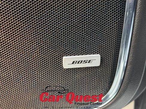 Used 2017 GMC Yukon SLT AWD/4WD image 39