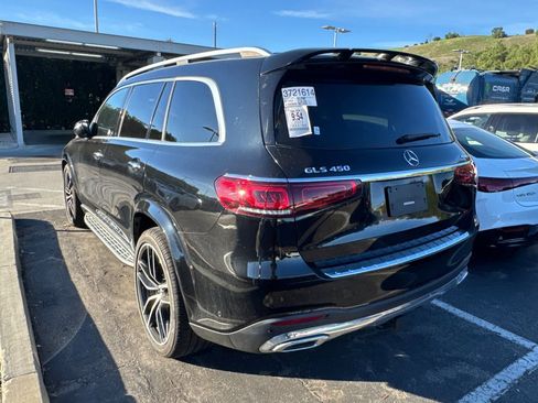 Used 2023 Mercedes-Benz GLS 450 4MATIC w/ AMG Line Exterior image 8