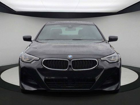 Used 2022 BMW 230i Coupe w/ Premium Package image 3