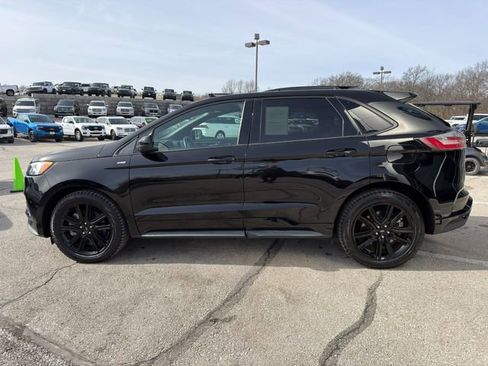 Used 2022 Ford Edge ST-Line image 4