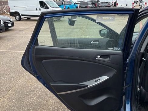 Used 2017 Hyundai Accent SE image 28