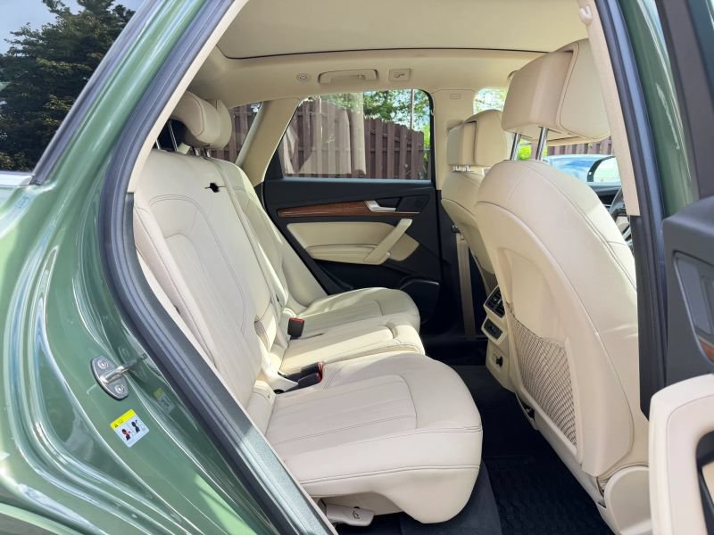 Used 2022 Audi Q5 2.0T Premium Plus AWD/4WD image 25