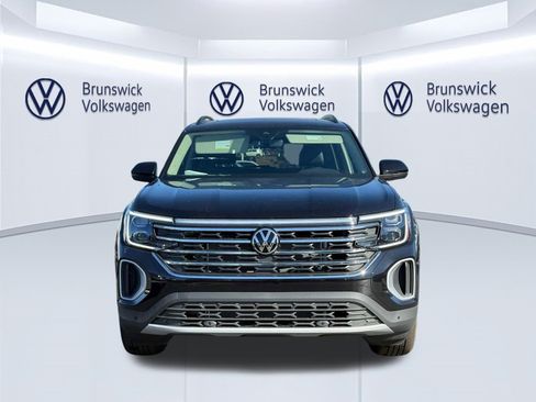 New 2026 Volkswagen Atlas SE AWD/4WD image 2