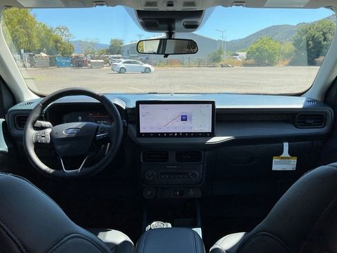 New 2025 Ford Maverick Lariat w/ Black Appearance Package image 25