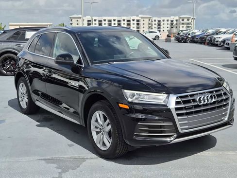 Used 2020 Audi Q5 2.0T Premium w/ Convenience Package image 8