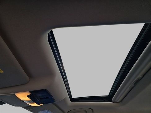 Used 2019 Nissan Altima 2.5 SL image 30