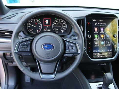 Used 2025 Subaru Forester Limited image 18